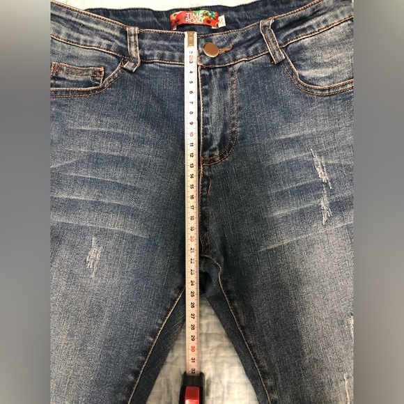 Stretchable Jeans - Picture 7 of 8